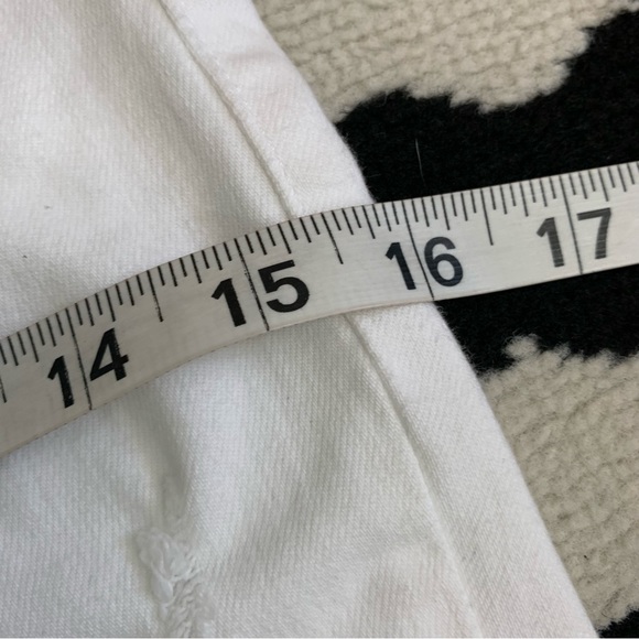 A&F Simone High Rise Super Skinny Distressed White Jeans Size 4 - Picture 7 of 9